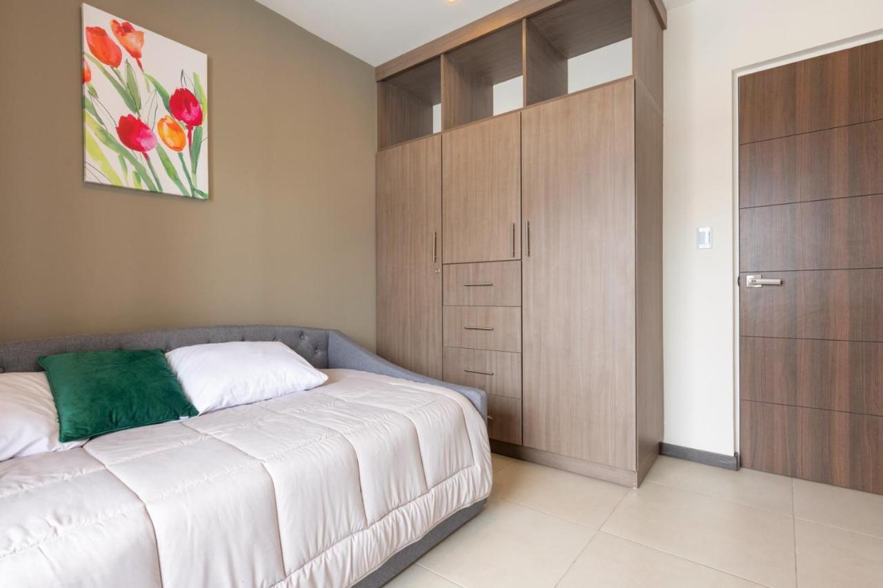 Boulevard Park Apto #27 - 2Bdrm - Selena Segura هيريديا المظهر الخارجي الصورة